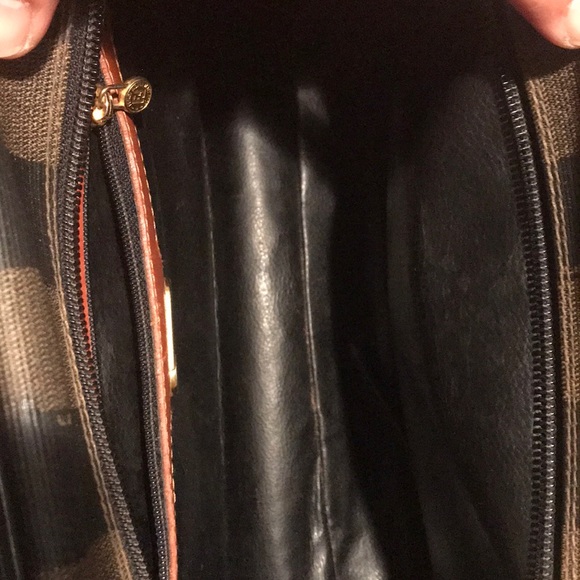 Auth Fendi 2 way crossbody bag custom painted - Picture 10 of 16